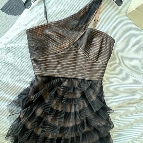 Black BCBGMaxAzria mini dress in size 4- worn once - Picture 6 of 6